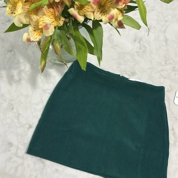 NWT Ensley Corduroy Mini Skirt - Picture 5 of 6